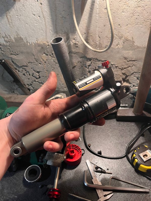 Амортизатор BOS Kirk 222 фото 2