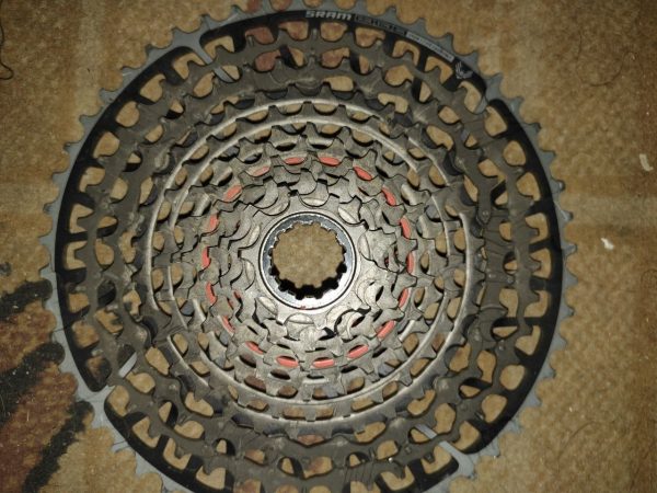 Перекидка Sram T-type 70 + манетка + АКБ Sram Axs + Charger Flight attendant 2.1 + касети та ін. фото 3