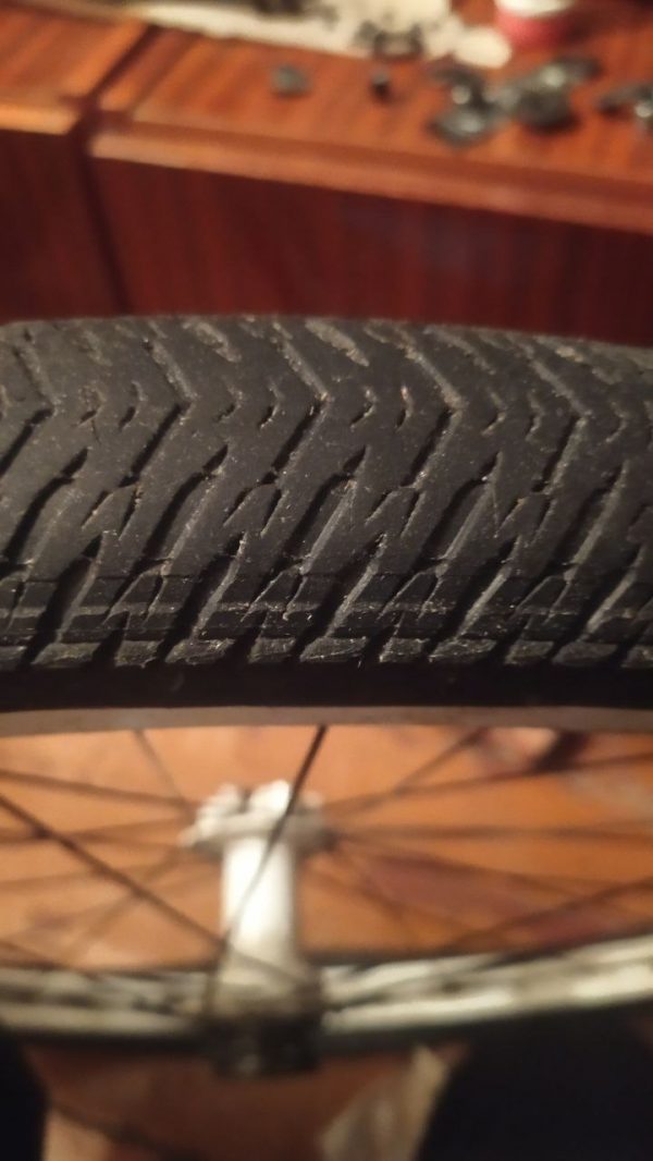 Покришка Maxxis DTH 26 2.15 + рульова інтегрована IS42/52