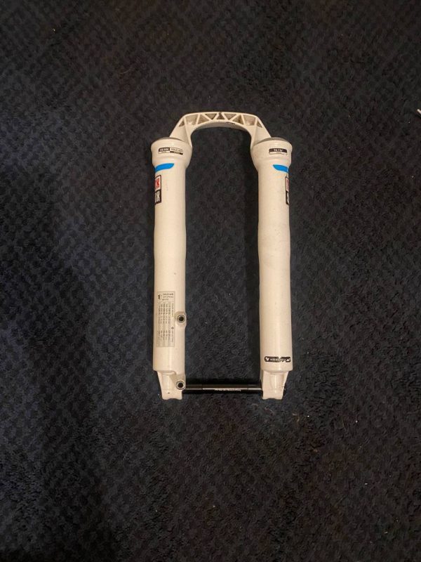 Вилка Rock Shox Sector 15/100 фото 2