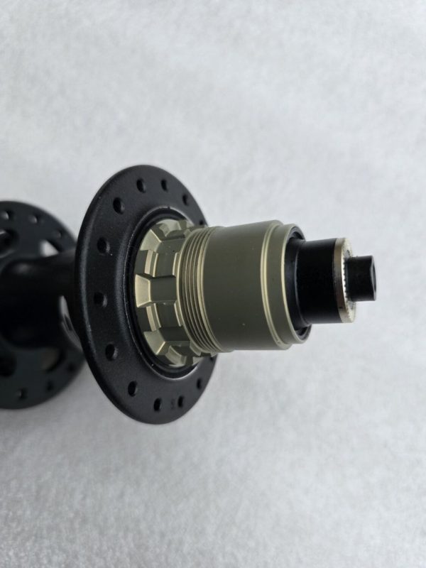 Задня втулка KT Q-lite 135x9 32h XD фото 3