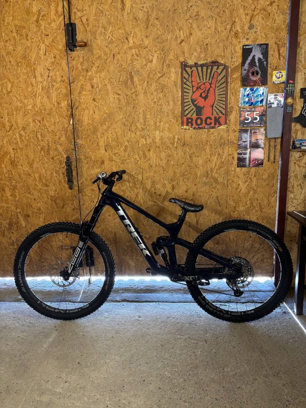 Велосипед Trek Slash 9.7 2022 29″ M/L