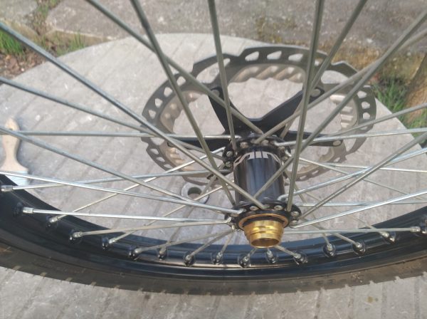 Колесо переднє 18" Shimano Saint + мотор-колесо 5000W Volta Bike фото 9