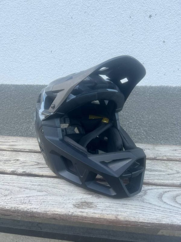 Шолом Lixada M фото 2