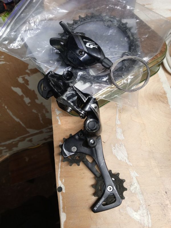 Трансмісія SRAM GX 11 швидкостей з касетою фото 1