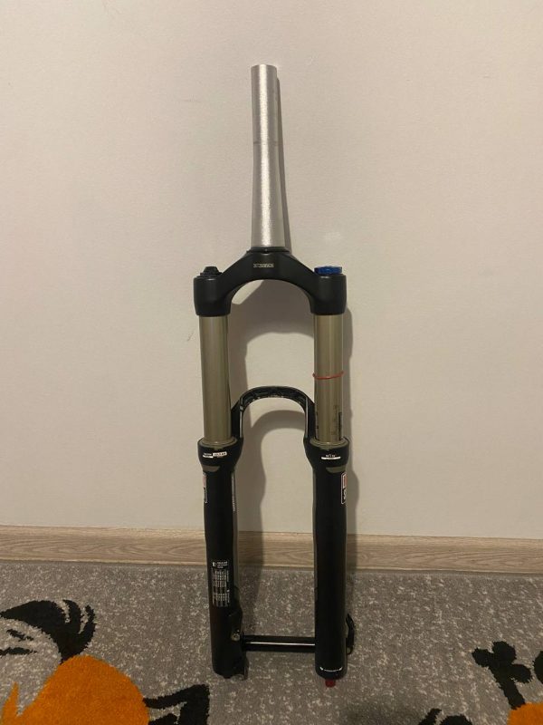 Вилка Rock Shox Lyrik Solo Air RC 26" 20x110 160мм фото 3