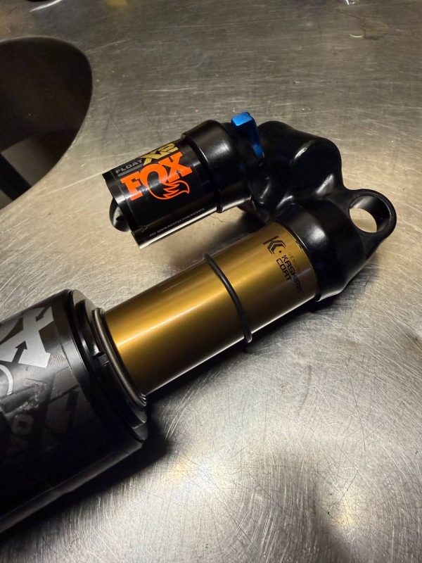 Амортизатор Fox Float X2 Factory Kashima 230/65 мм фото 6