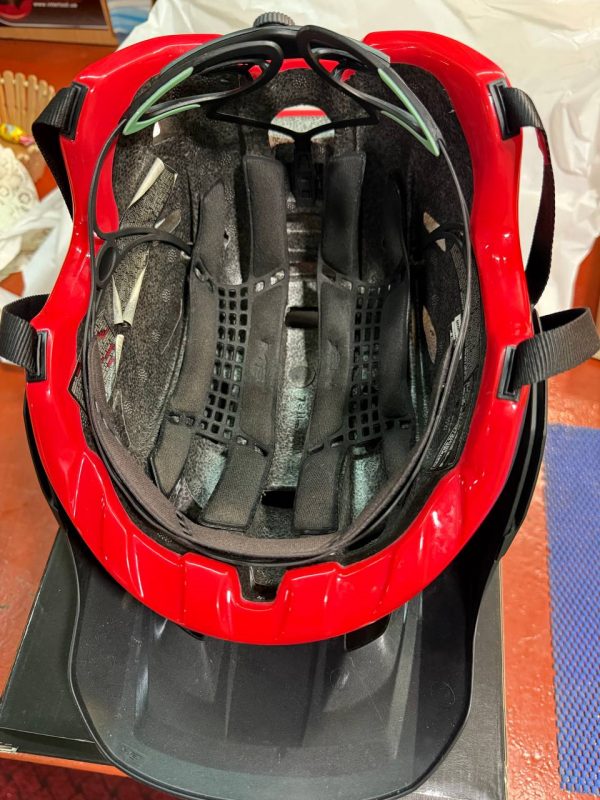 Шолом Met Roam M червоний фото 2