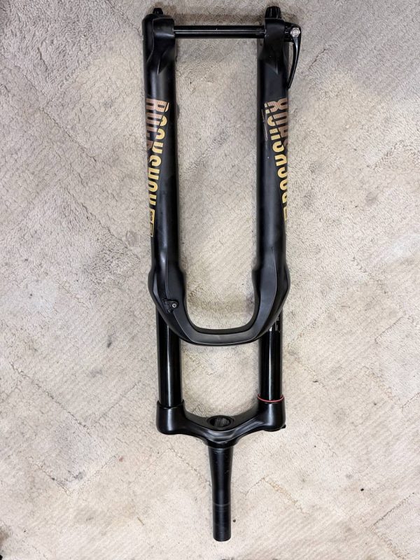 Вилка RockShox Lyrik RC фото 1