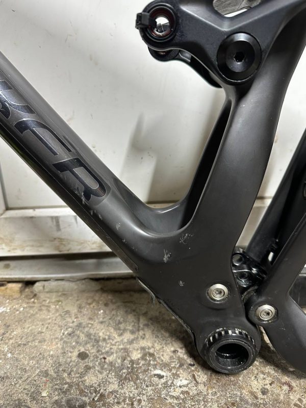 Рама Mondraker Foxy R carbon фото 3