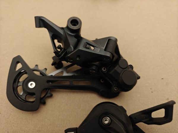 Трансмісія Shimano Deore XT RD-M8000 + SL-M8000 на 11 фото 7