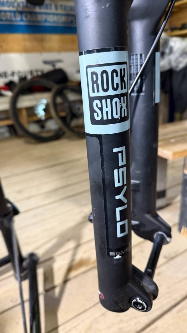Вилка Rock Shox Psylo Silver 29" 150mm фото 6