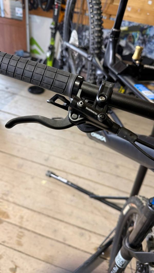 Гальма Shimano MT420 з роторами 203 мм, пара фото 1