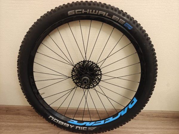 Колеса Race Face AR30 Boost 27.5" 148/12 мм задні + 110/15 мм передні фото 4