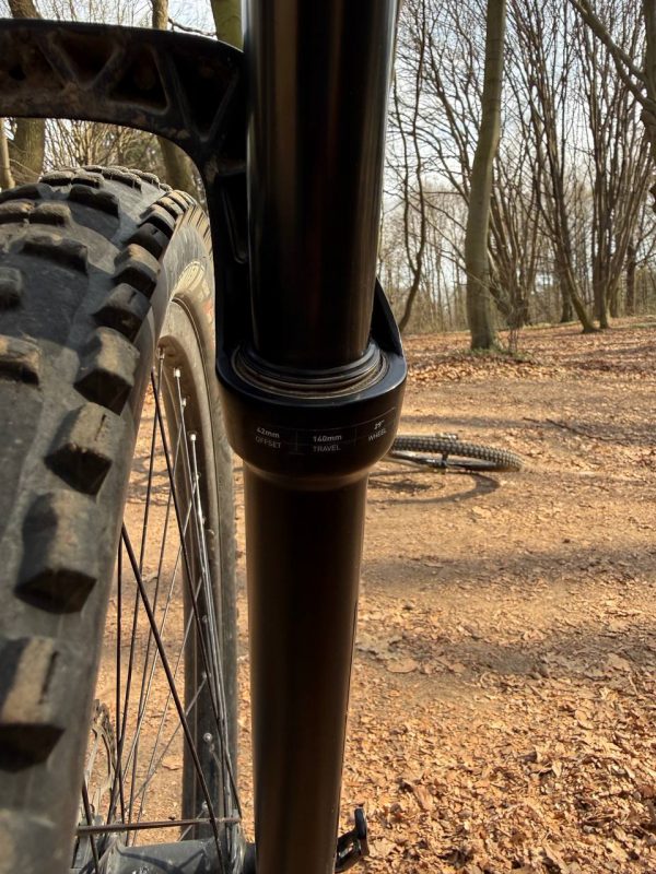 Вилка Rock Shox Recon Silver RL 140mm 29 Boost фото 3