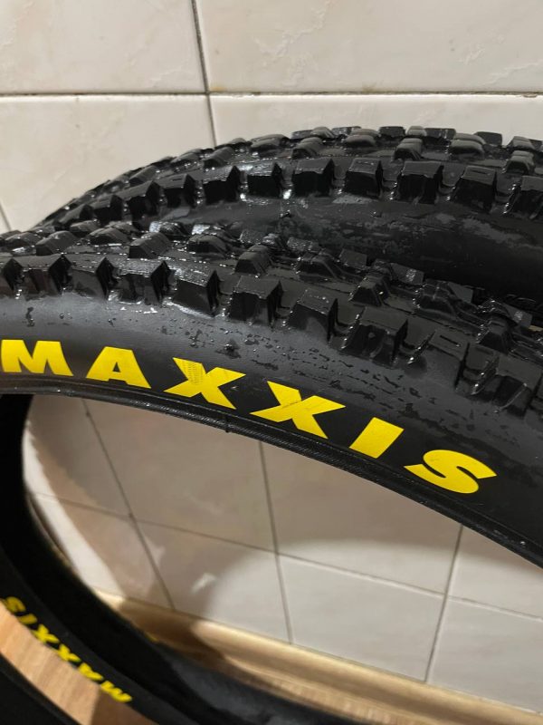 Покришки Maxxis High Roller 27.5 x2.40 EXO пара фото 3