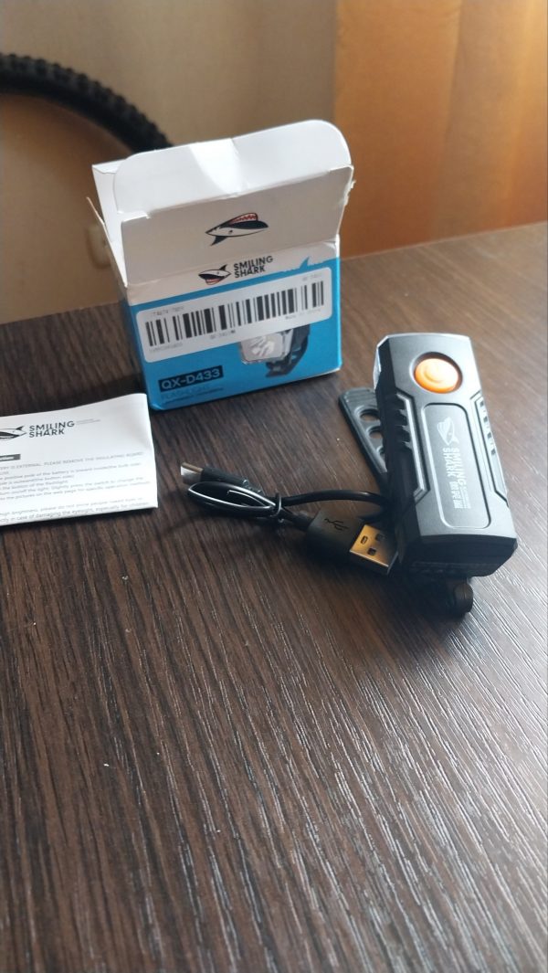 Велосипедний ліхтар Shark Smiling фото 1