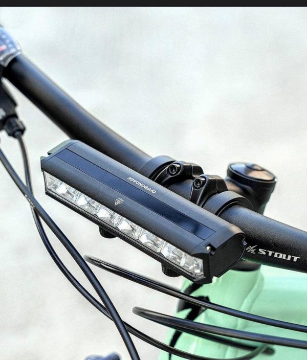 Фонарь на кермо велосипеда