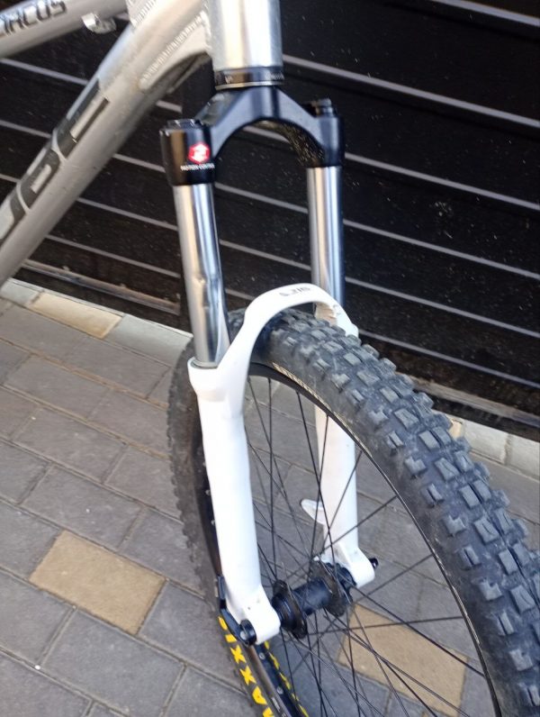 Рама Lapierre Froggy 218 + вилка Rock Shox Boxxer RC + компоненти фото 3