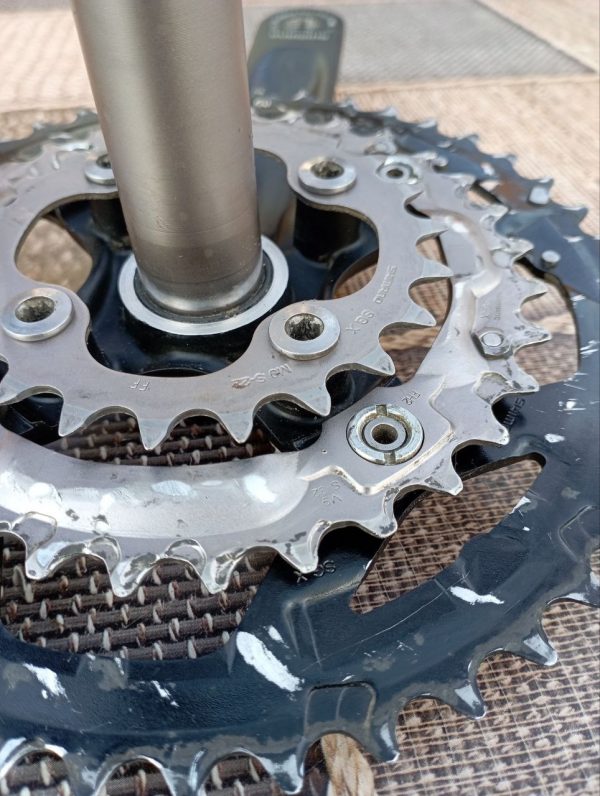 Шатуни Shimano Deore 44-32-22T Hollowtech II + Каретка Shimano Hollowtech II фото 2