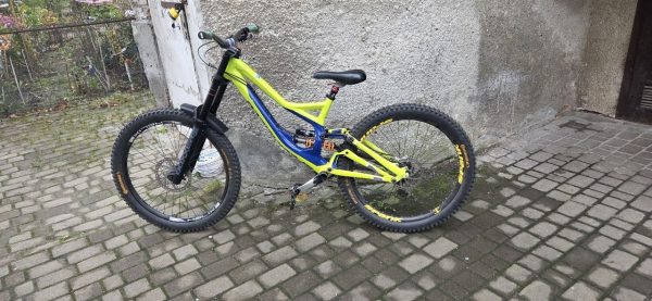 Рама Specialized Demo 8 650b + колесо, каретка, шатуни, рулі