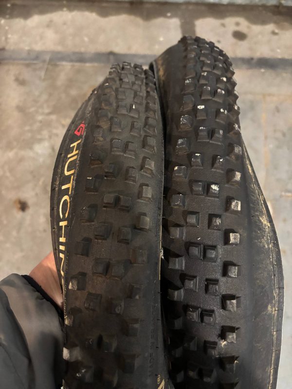 Пара покришок Hutchinson ENV DZO 27.5 x 2.25