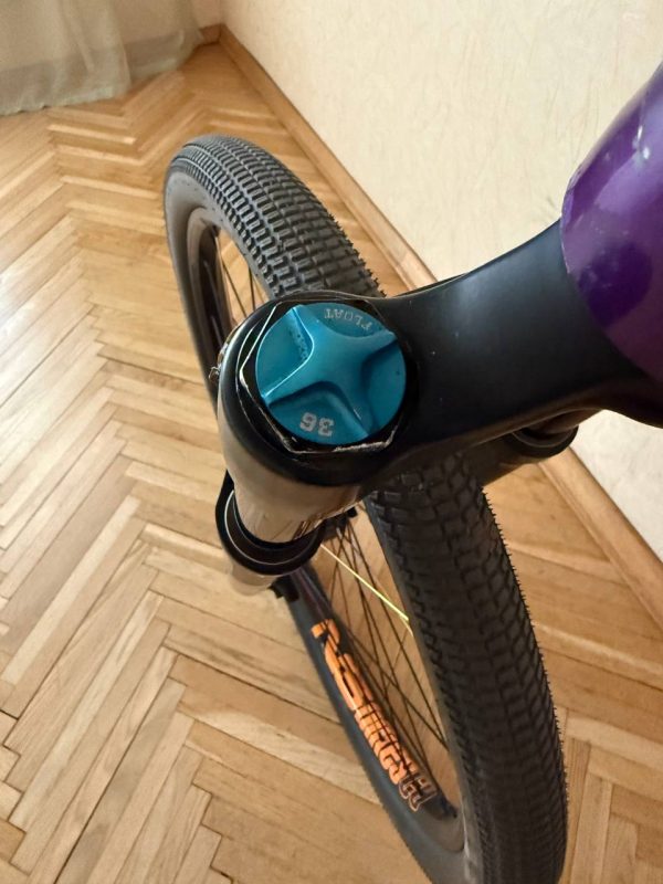 Вилка Fox 36 Performance Elite Grip2 160mm фото 5