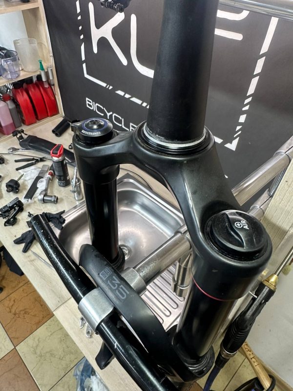 Вилка RockShox 35 Gold RL фото 3