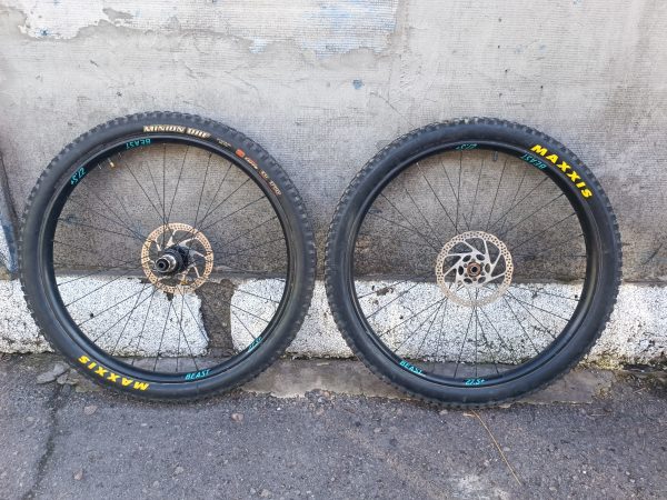 Вілсет WTB 27.5+ обода + вилки + ротори Shimano фото 1