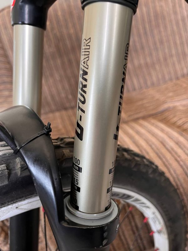 RockShox Revelation U-Turn Dual Air вилка 130 мм фото 3