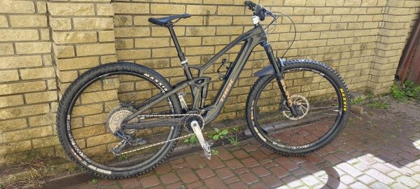 Електровелосипед Trek Fuel EX E 2024 фото 2