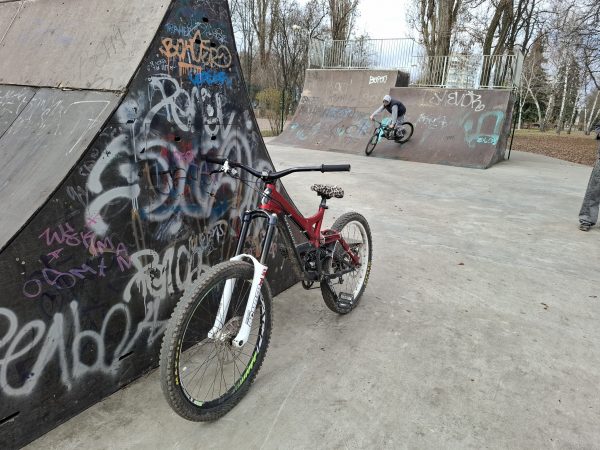 Велосипед Specialized Demo 7 2010 фото 3