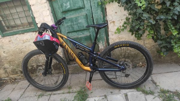 Велосипед Canyon Neuron CF карбоновий двопідвіс 27.5"