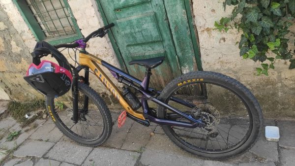 Велосипед Canyon Neuron CF карбоновий двопідвіс 27.5" фото 4