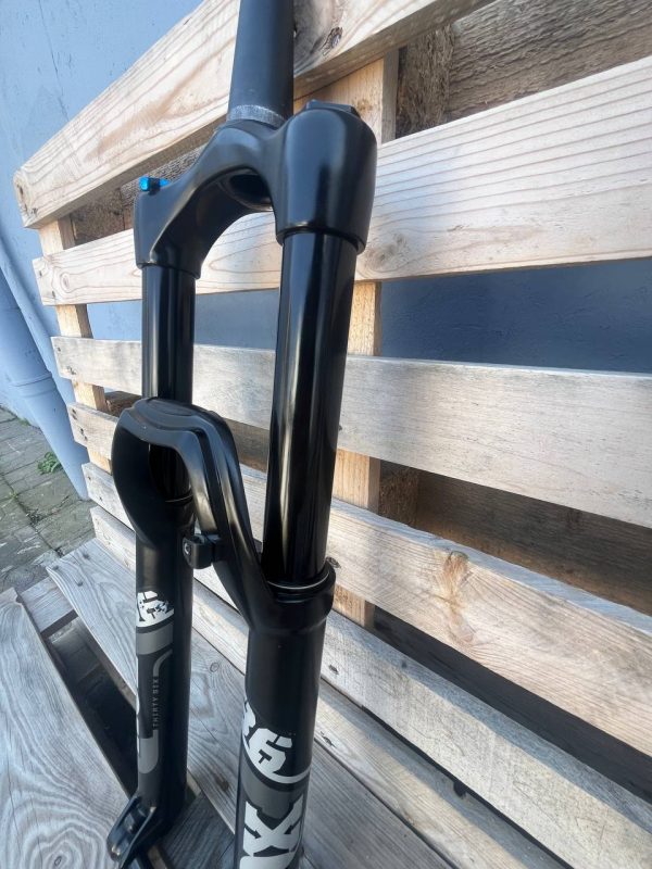 Вилка Fox 36 Rhythm 2020 170 mm фото 6