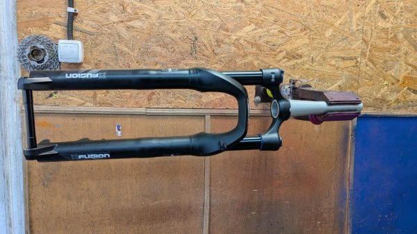 Вилка X-Fusion RC32 Boost 140 мм фото 2