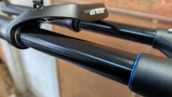 Вилка X-Fusion RC32 Boost 140 мм фото 4