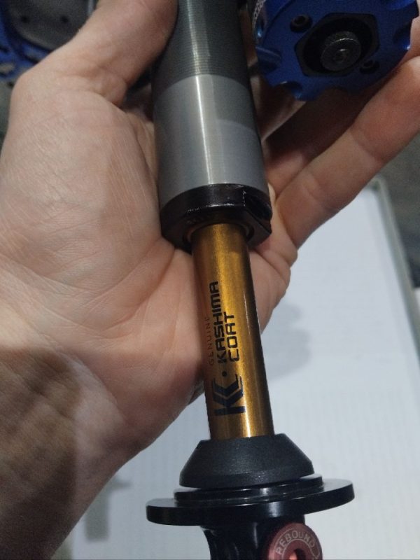 Амортизатор Fox DHX RC4 Factory Series 216×63 фото 7