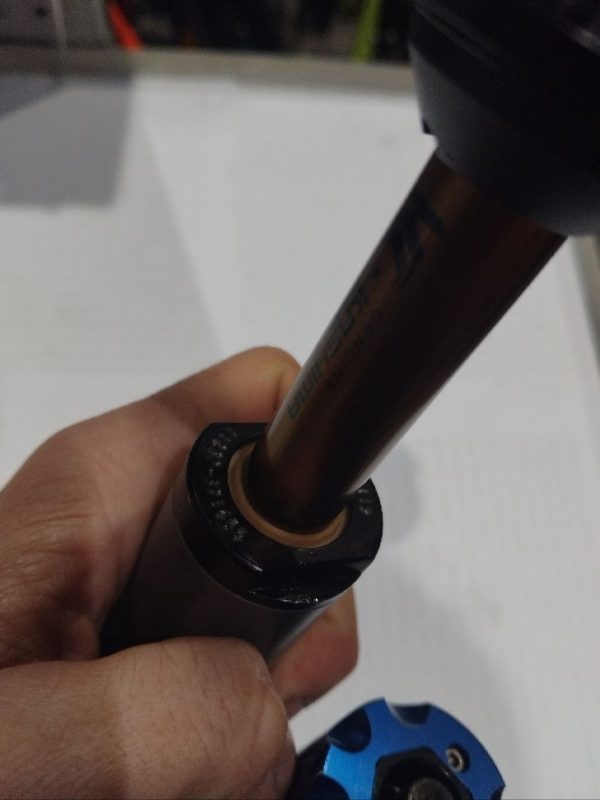 Амортизатор Fox DHX RC4 Factory Series 216×63 фото 6