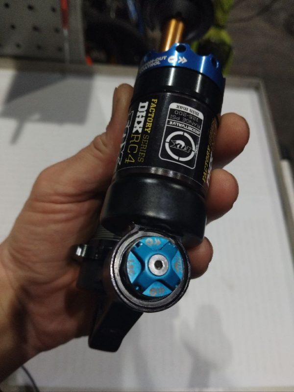 Амортизатор Fox DHX RC4 Factory Series 216×63 фото 8