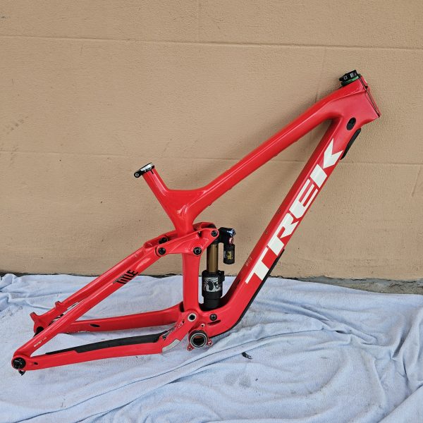 Рама Trek Slash 9.9 2017 + Fox X2 амортизатор фото 6