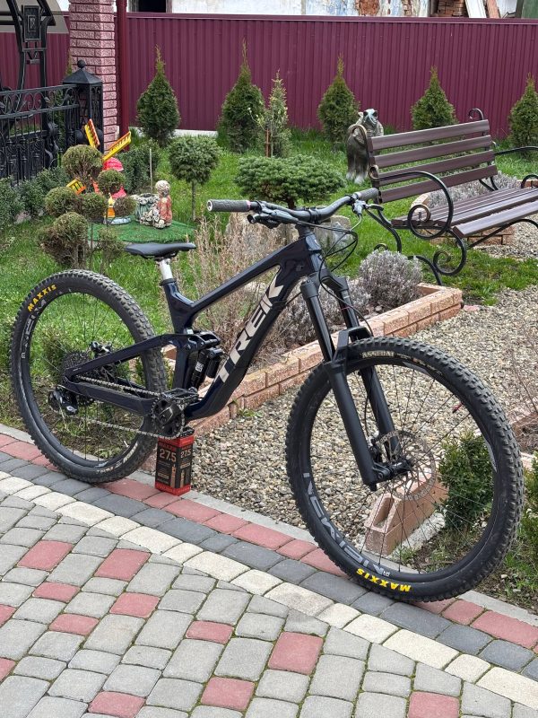 Велосипед Trek Slash 9.7 2022 M/L 29" карбон фото 1