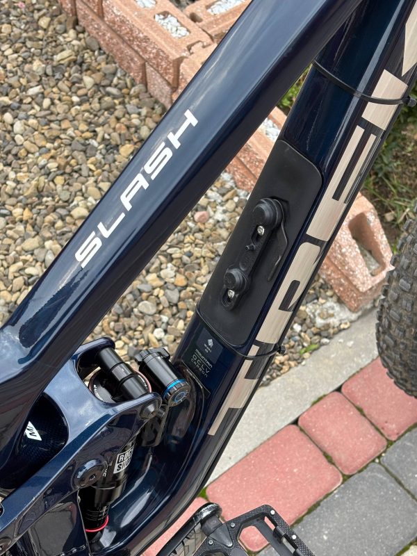 Велосипед Trek Slash 9.7 2022 M/L 29" карбон фото 7