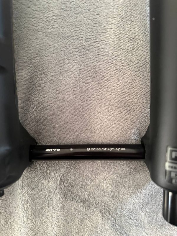 Вилка Fox 36 Performance Elite Grip2 27.5" фото 6