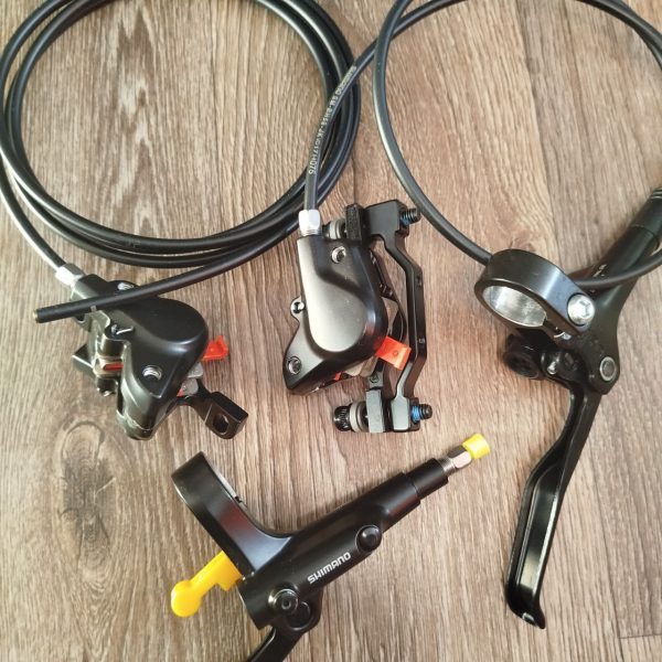 Гальма дискові Shimano BR-MT200