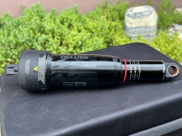 Амортизатор RockShox Deluxe Select R 210x55