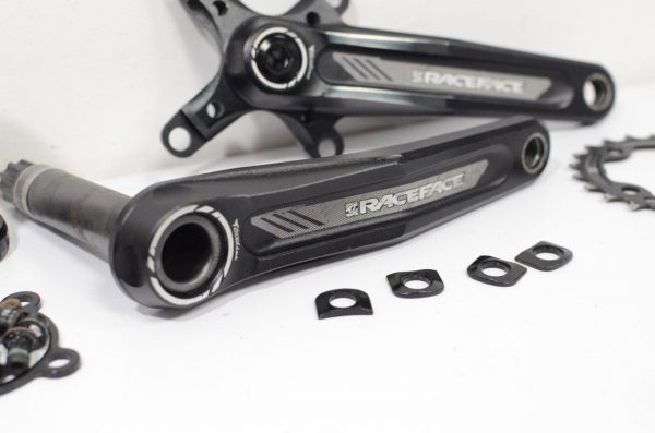 Шатуни RaceFace Turbine фото 2