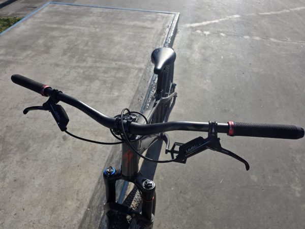 Specialized P.3 дьорт/стріт байк 2022 фото 4