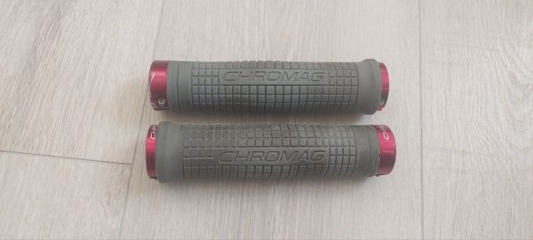 Гріпси Chromag Squarewave XL + задній перемикач Sram GX DH + виноси Race Face та Dartmoor