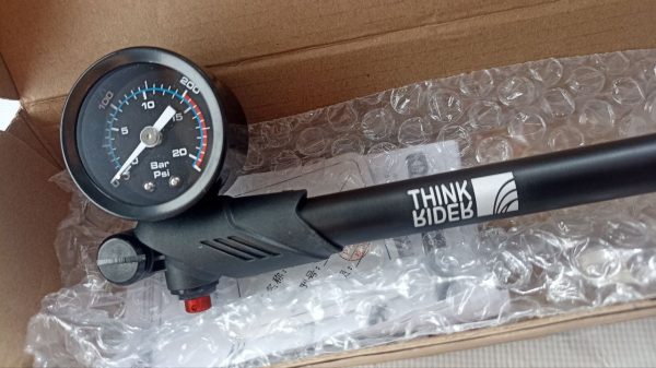 Повітряний насос високого тиску Thinkrider 300 psi з манометром фото 1